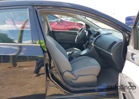 2010 Nissan Sentra 2.0Sr z USA, uszkodzony, nr VIN 3N1AB6AP9AL702466